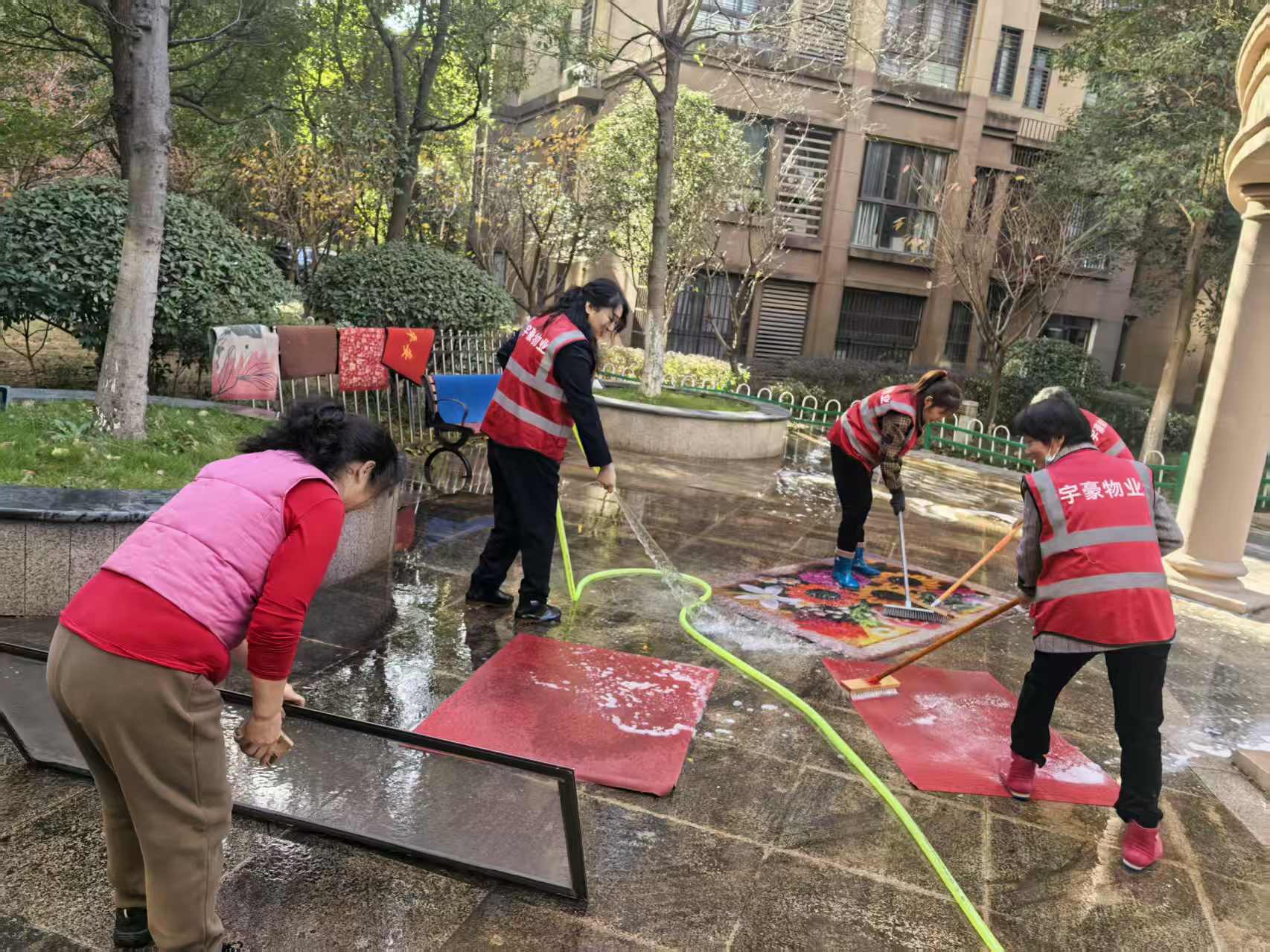 1764579557395001.jpg 4adf5a0d49a26889f1f3e616bc09d376.jpg